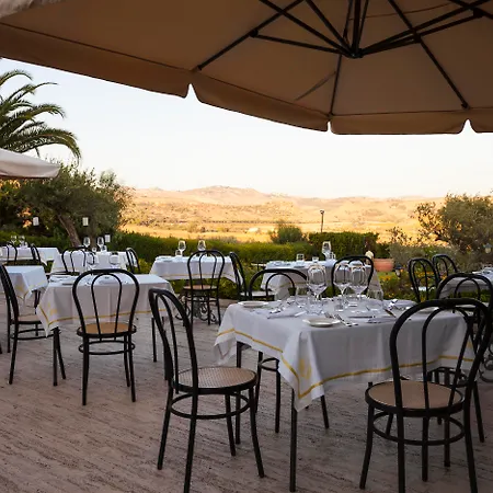 Hotel Foresteria Baglio Della Luna