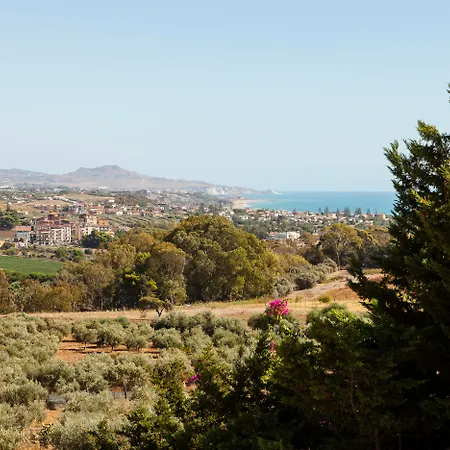 Foresteria Baglio Della Luna Отель 4*