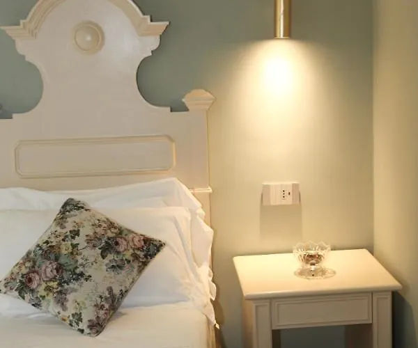 Foresteria Baglio Della Luna