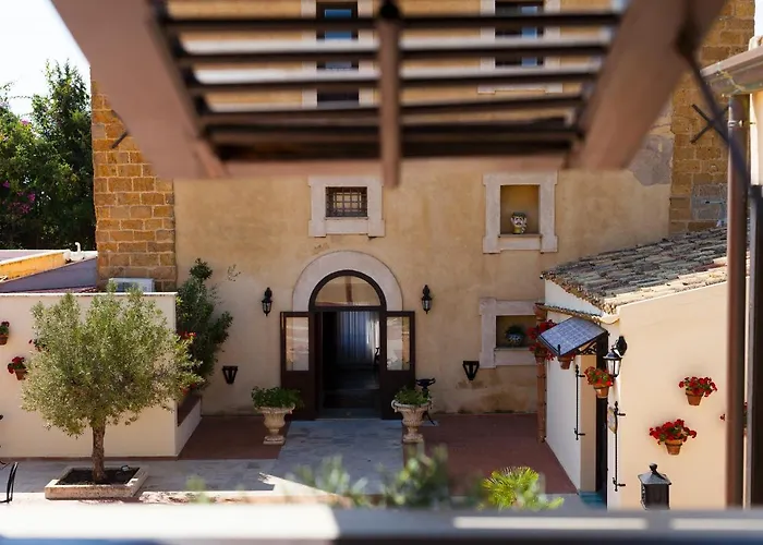 Foresteria Baglio Della Luna